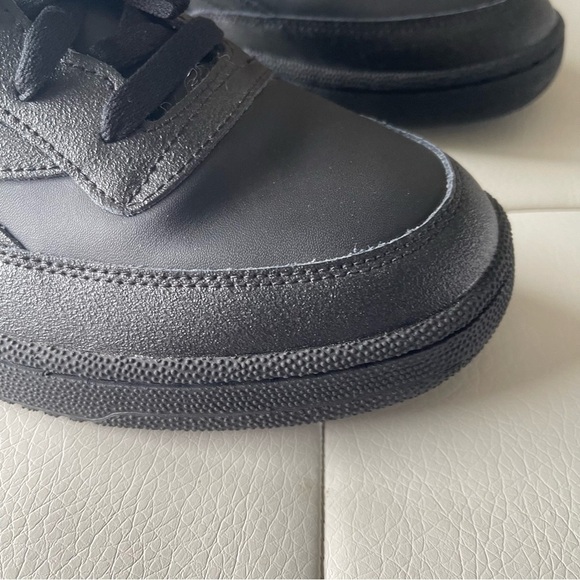 Reebok Men's Club C 85 Revenge Sneaker black Sherpa lined size 13 New - Picture 9 of 10